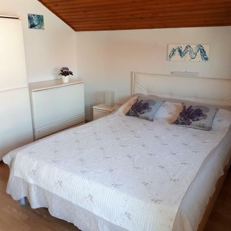 Apartmani Matas Petrcane Exterior foto