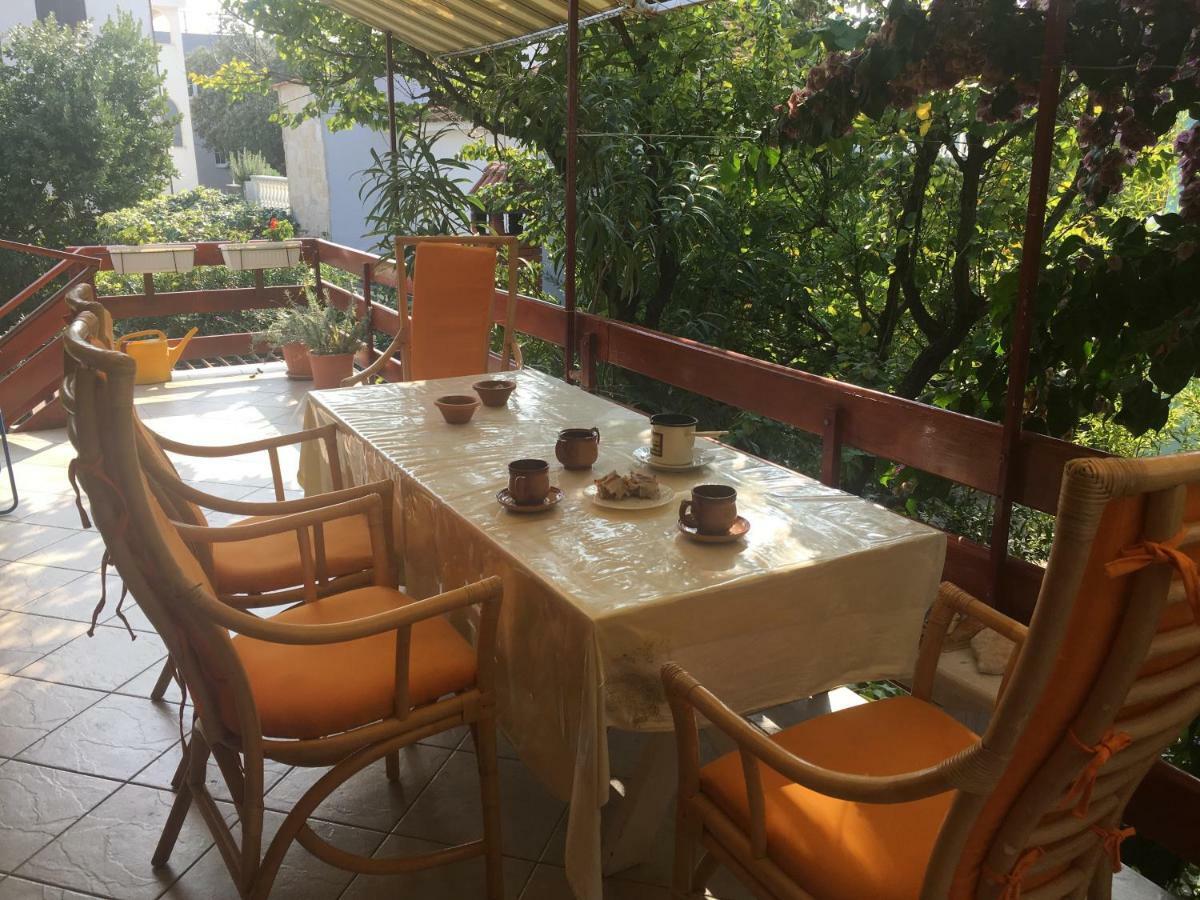 Apartmani Matas Petrcane Exterior foto
