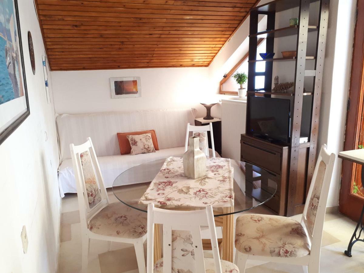 Apartmani Matas Petrcane Exterior foto